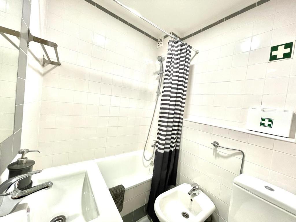 Lisboa, Central Lisbon, Charming Patio House, , Wifi, Air Conditioning, Near Metro, By Ig ภายนอก รูปภาพ