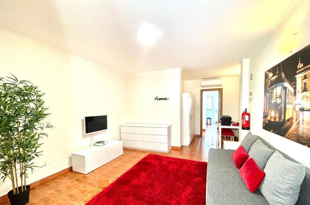 Lisboa, Central Lisbon, Charming Patio House, , Wifi, Air Conditioning, Near Metro, By Ig ภายนอก รูปภาพ